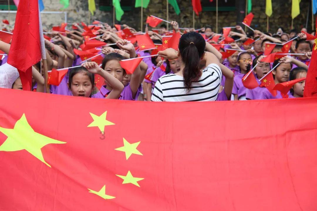 43岁男人叫54岁女人阿姨，对么？游戏画面