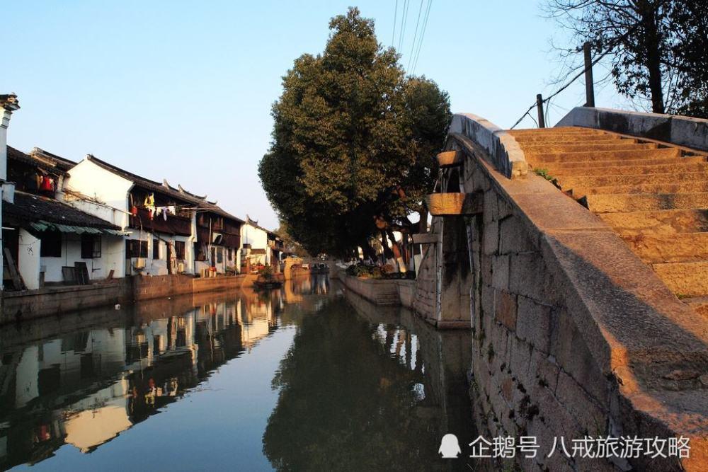 逃离违建房屋7
